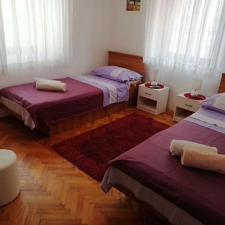 Villa House Lotties Stari Grad  Exterior foto